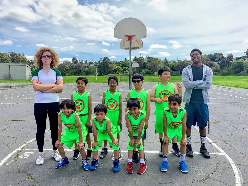 Skills work on the SVBA practice court